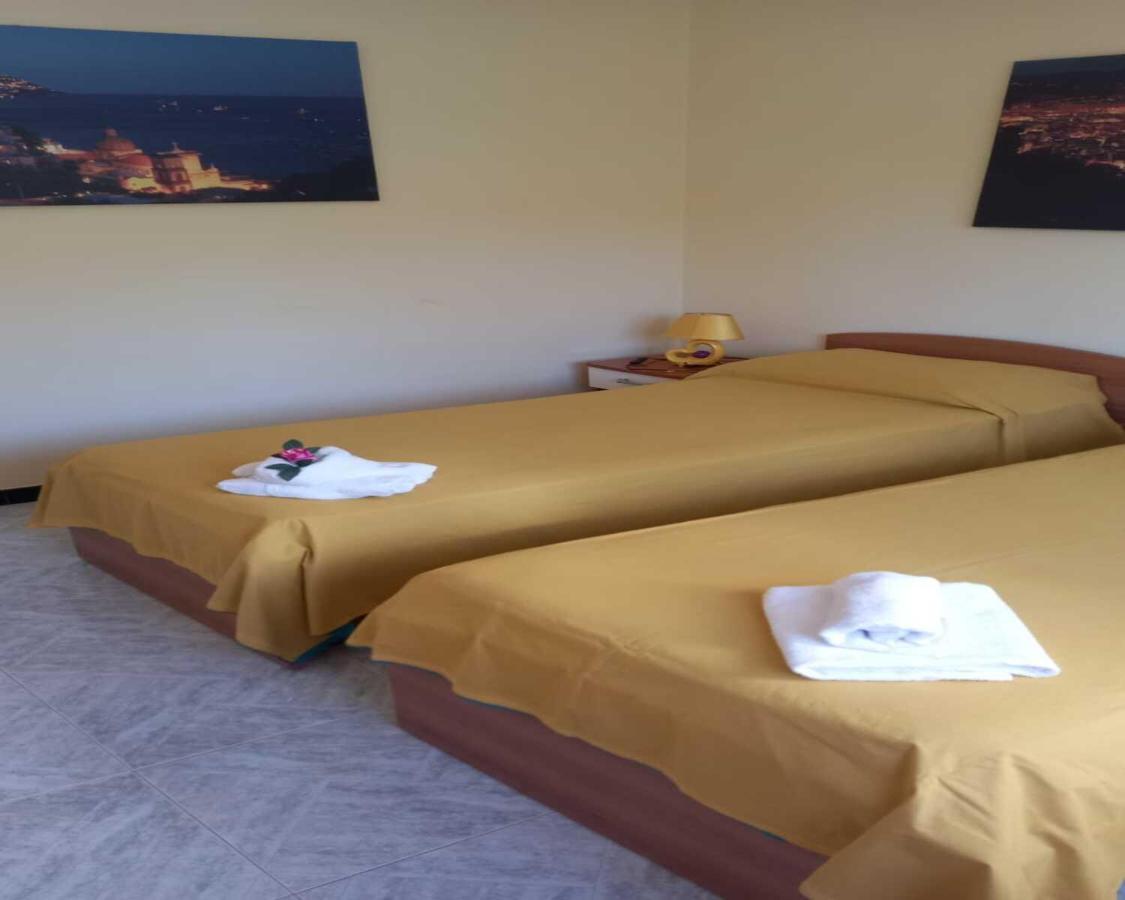 B&B Viale Delle Colline Salernes Extérieur photo