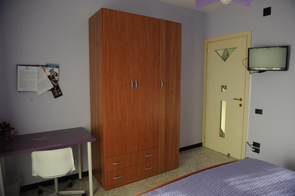 B&B Viale Delle Colline Salernes Chambre photo